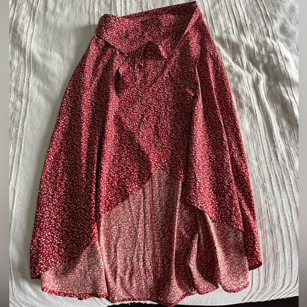 Banana Republic red polka dot skirt size M
